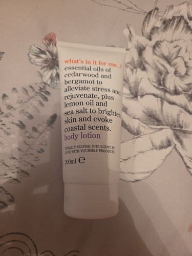 Whats for body lotion - it,