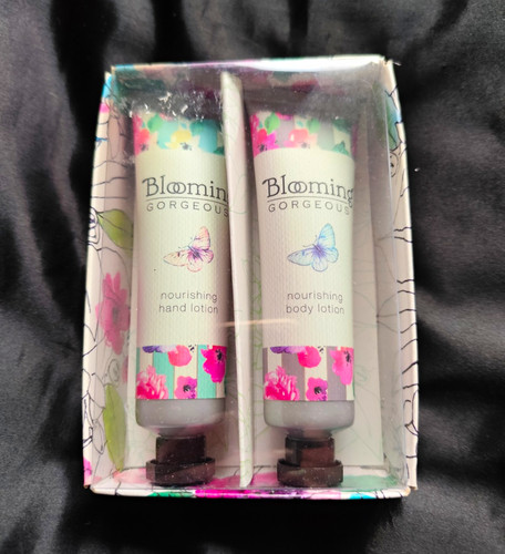 Blooming gorgeous moisturising - gorgeous,