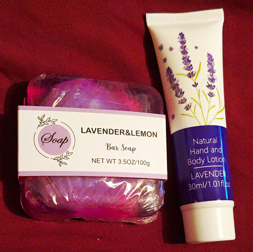 Lavender lemon natural bar - &,