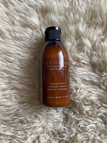 Revitalise apothecary hand - m&s,